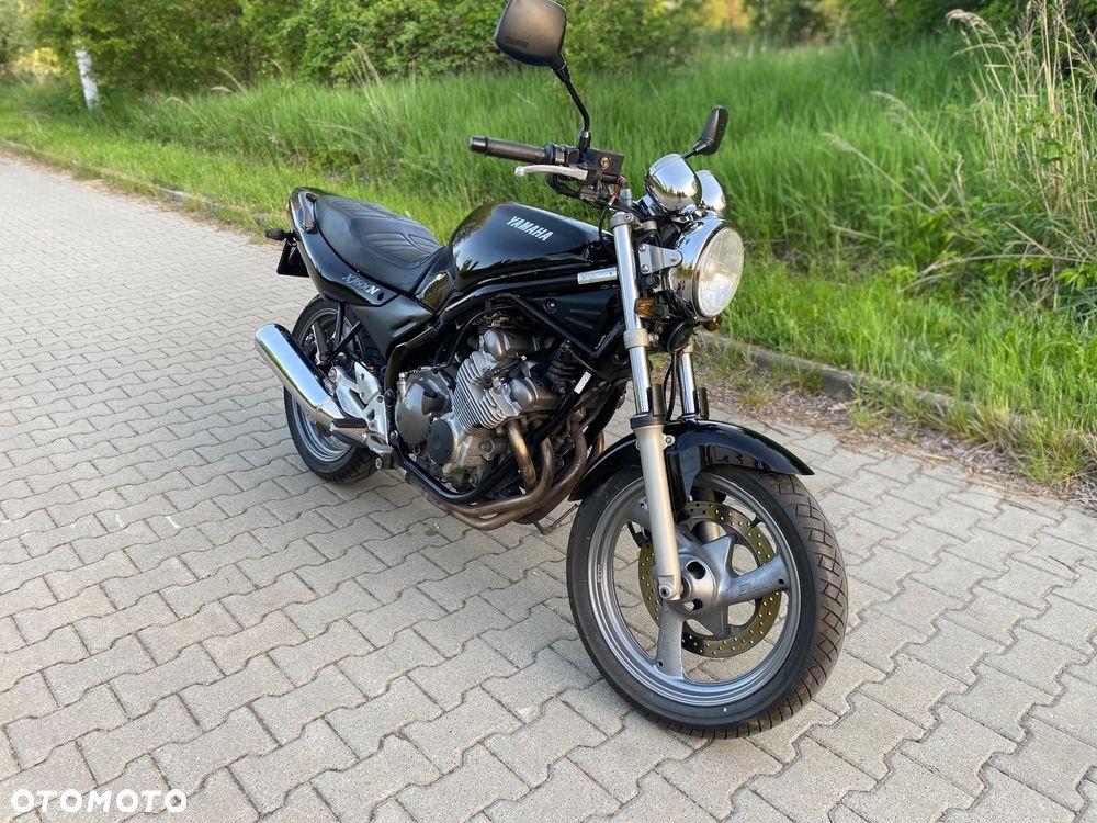 Yamaha XJ - 4