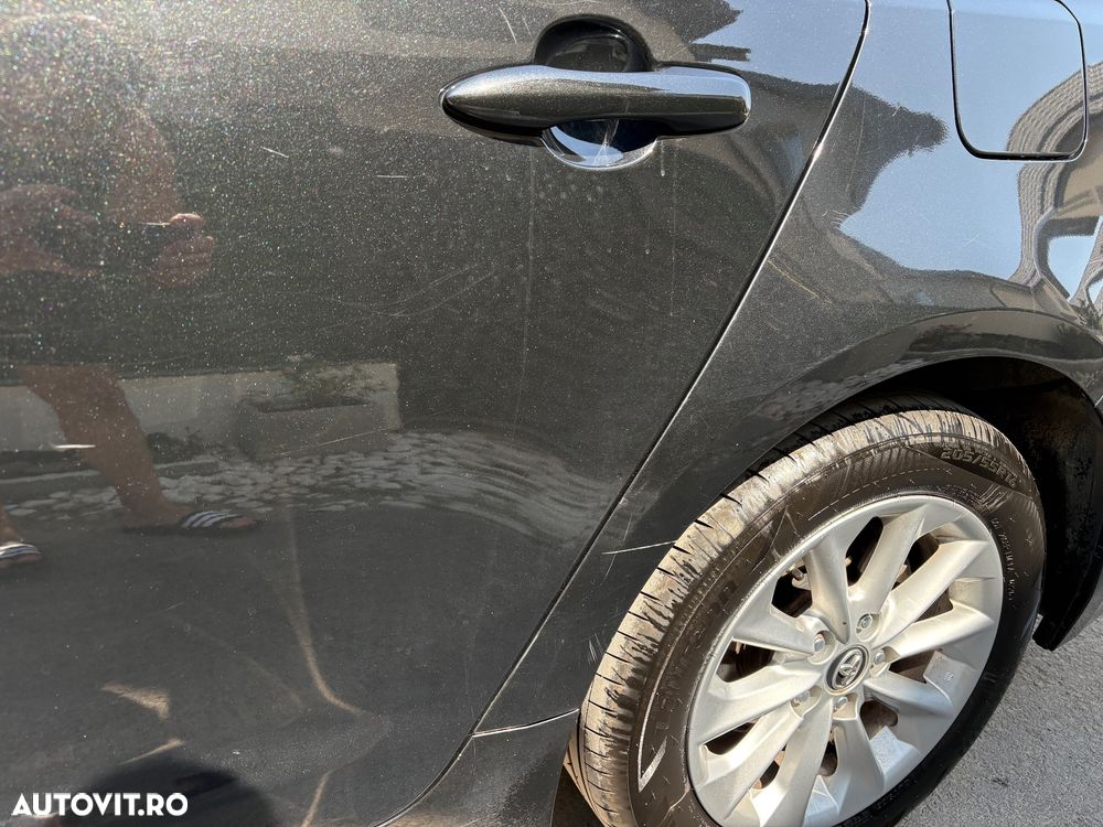 Toyota Corolla 1.6 Dynamic - 10