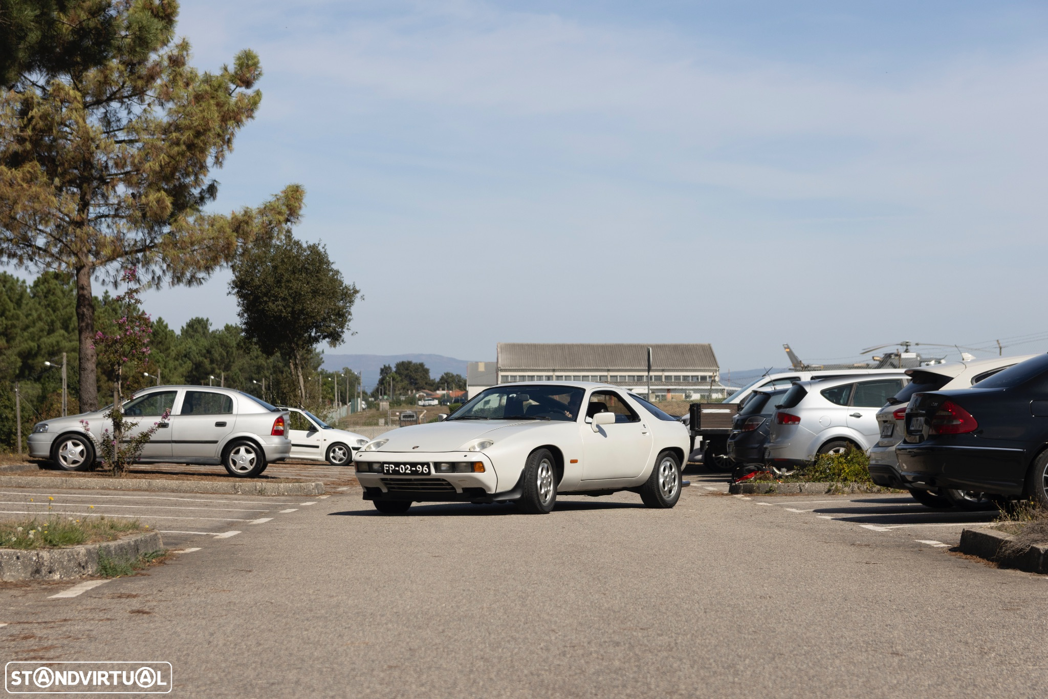 Porsche 928 - 27