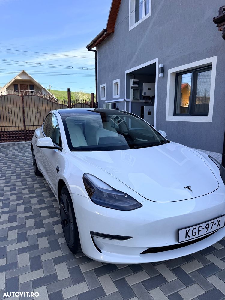 Tesla Model 3 Langstreckenbatterie Allradantrieb Dual Motor - 1