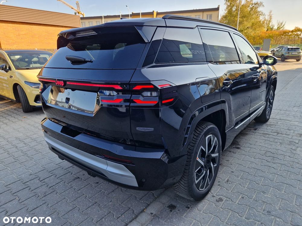 Jeep Compass 1.2 T3 mHEV Summit FWD DCT - 30