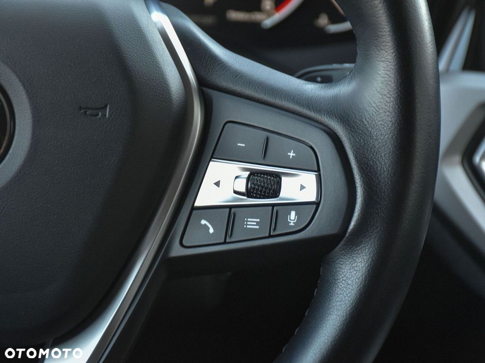 BMW Seria 3 320d xDrive Advantage sport - 35