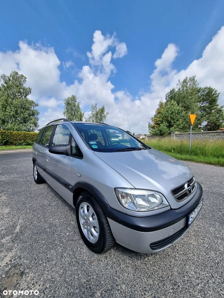 Opel Zafira 1.8 Njoy - 8