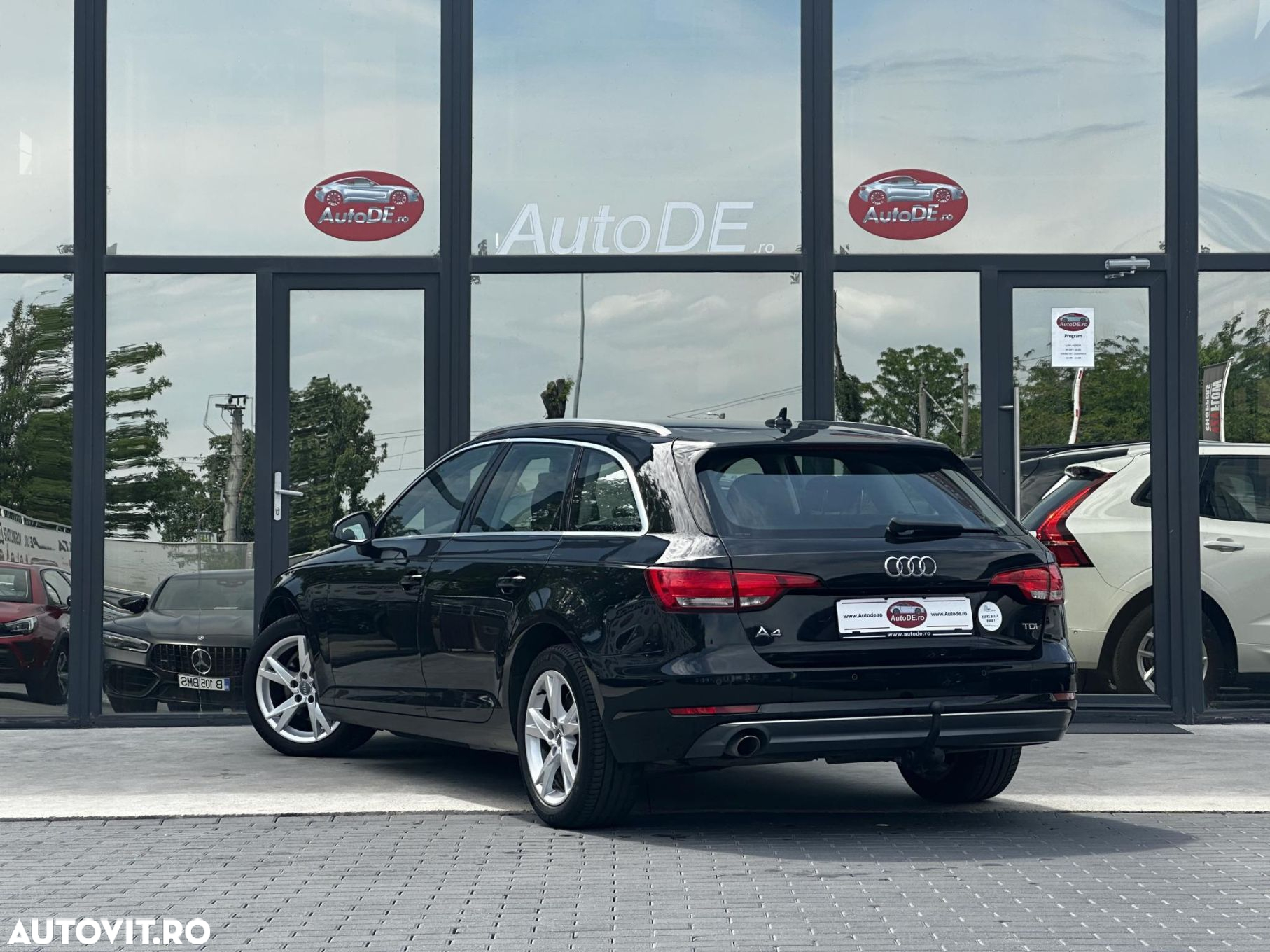 Audi A4 Avant 2.0 TDI S tronic - 4