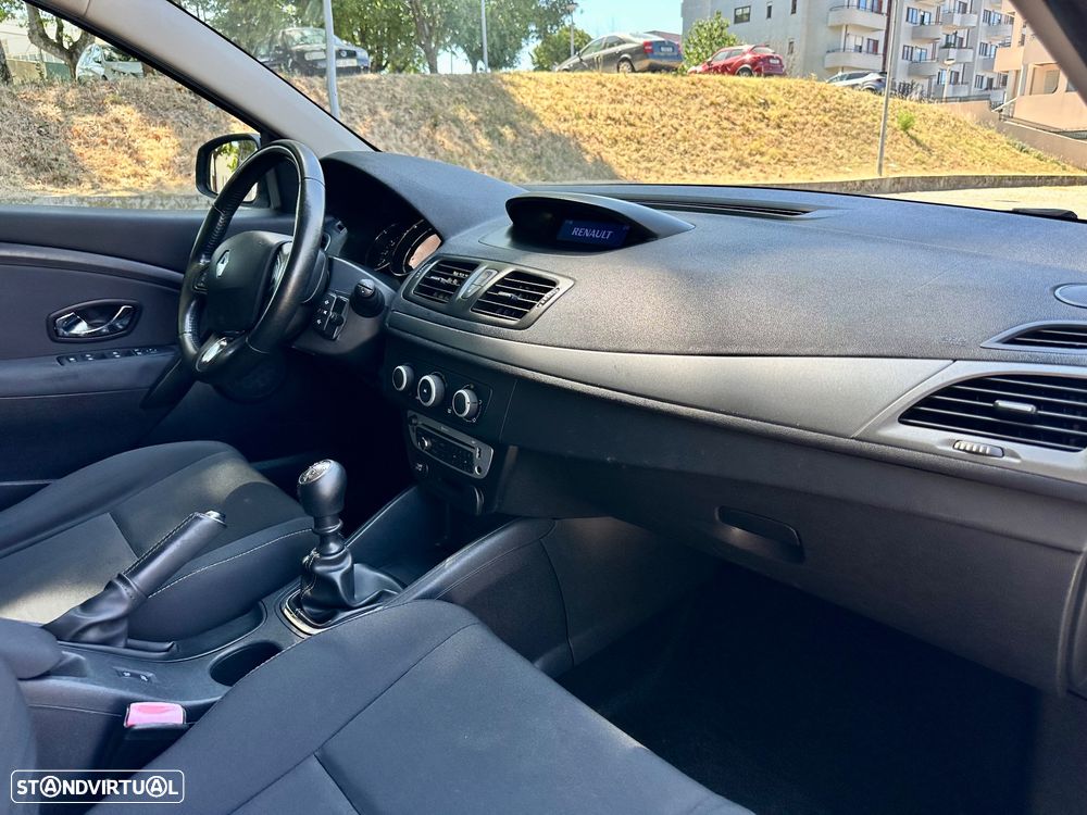 Renault Mégane 1.5 dCi Dynamique - 29