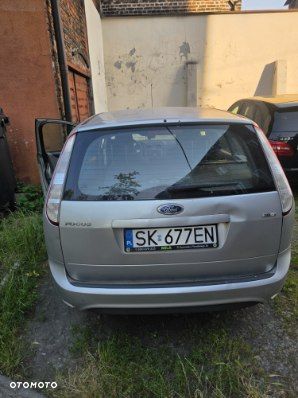 Ford Focus 1.8 TDCi Ambiente - 4