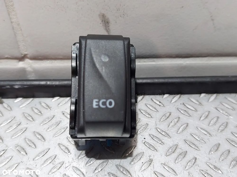 PRZEŁĄCZNIK WŁĄCZNIK GUZIK  RENAULT MASTER III 3 R2019 ECO NR 251B46269 - 1