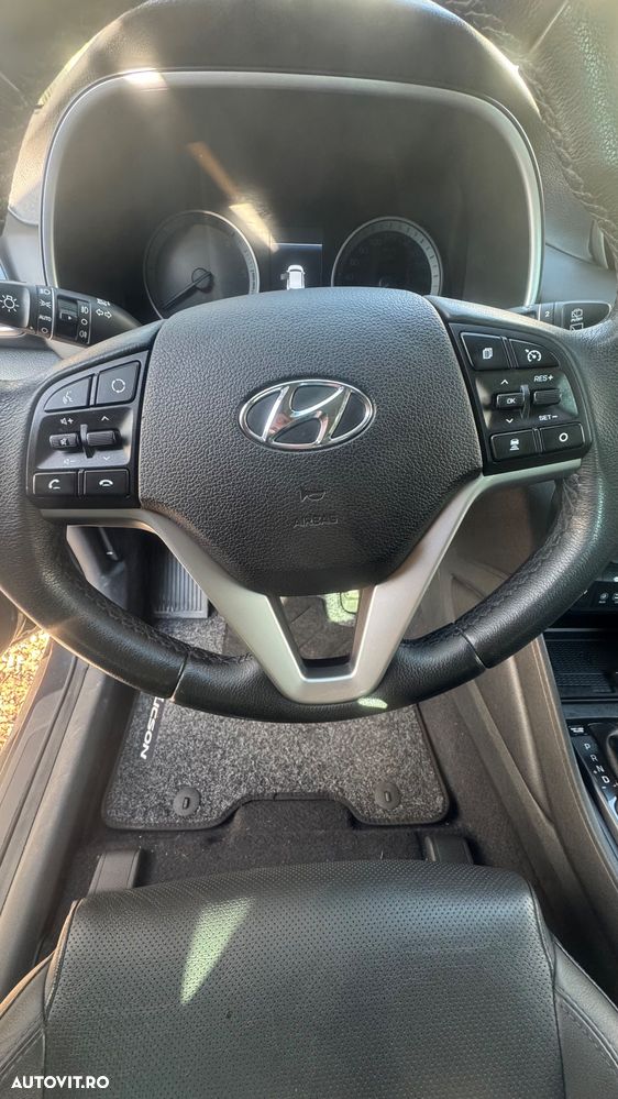 Hyundai Tucson blue 1.6 CRDi 2WD DCT Premium - 34