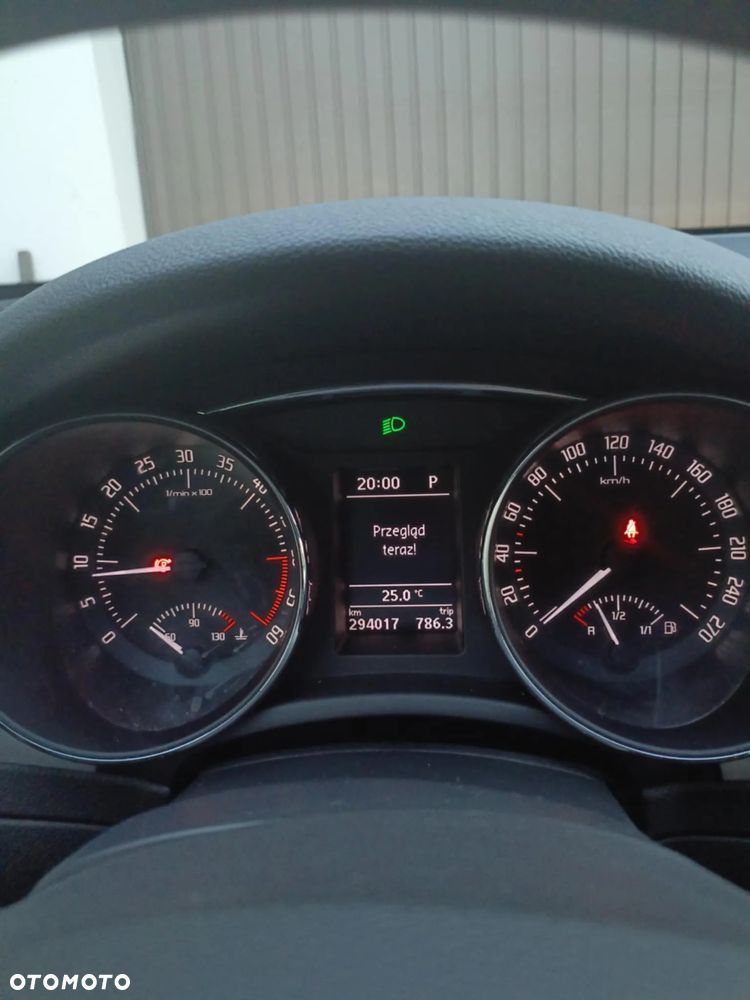 Skoda Superb 2.0 TDI Ambition DSG - 12