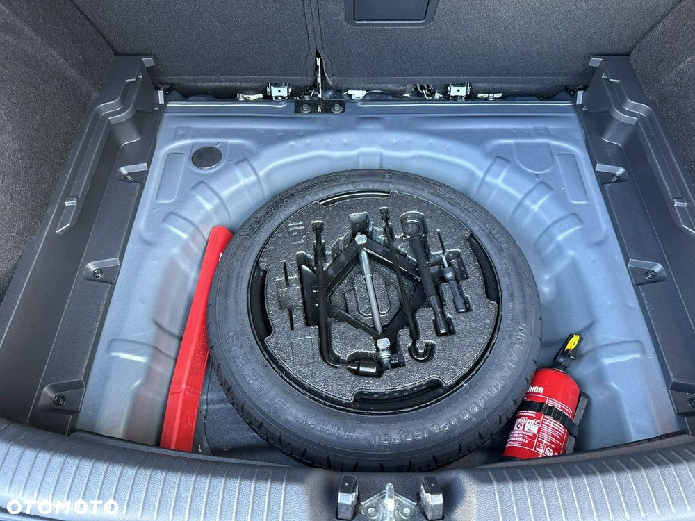 Hyundai i30 1.5 DPI Comfort - 28