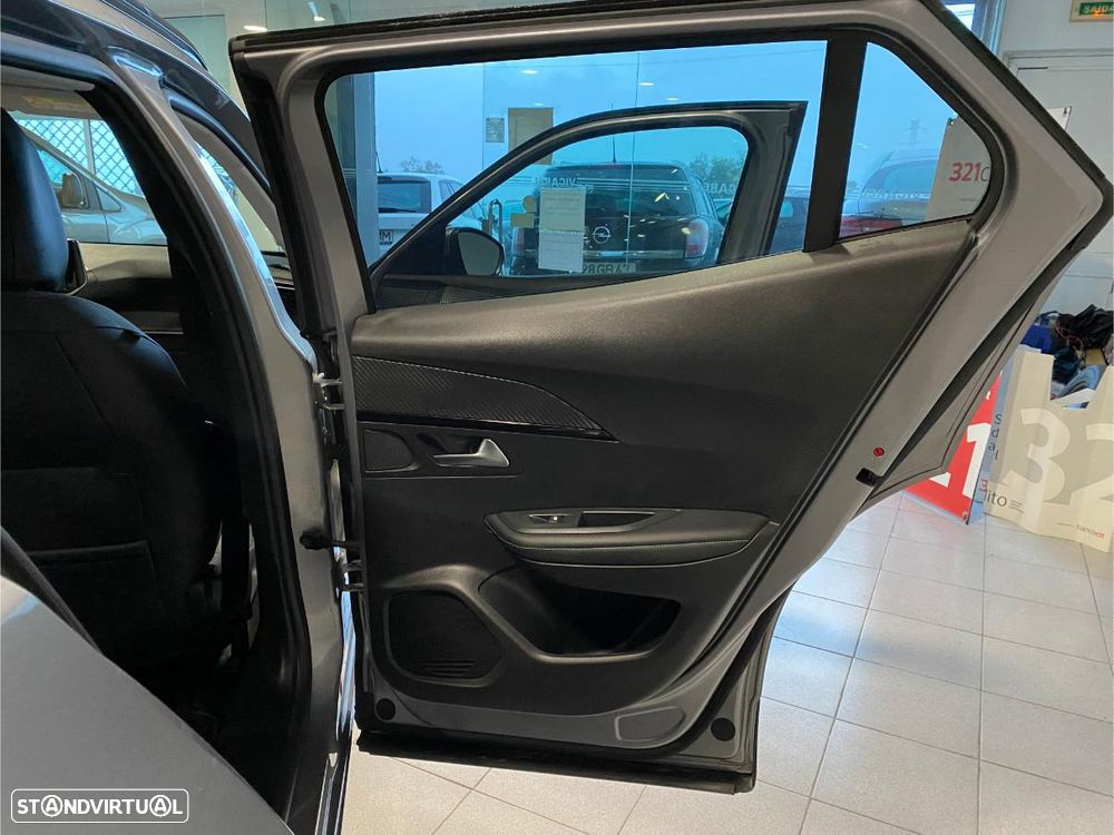 Peugeot 2008 1.2 PureTech Allure Pack - 18