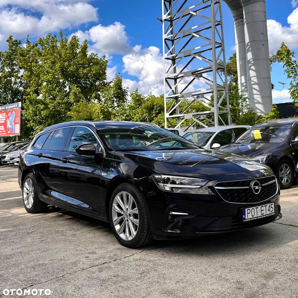 Opel Insignia - 1