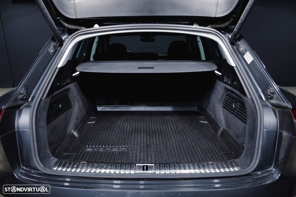 Audi e-tron 50 quattro Advanced - 27