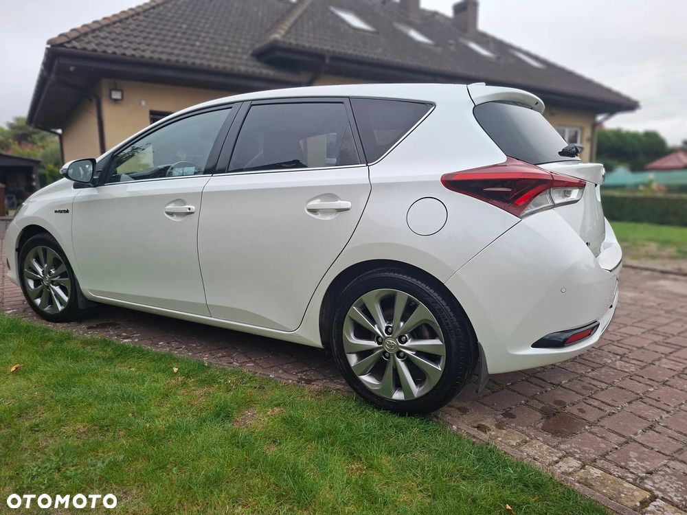 Toyota Auris - 15