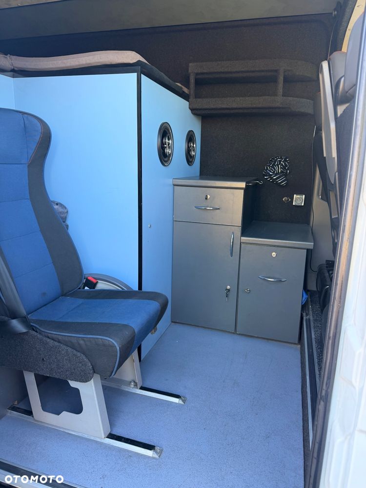Renault Master - 25