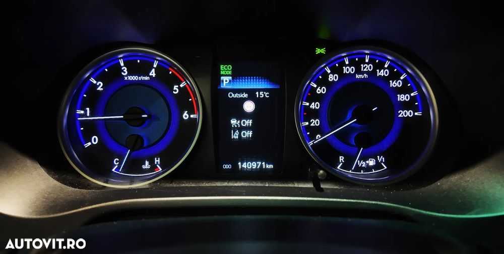 Toyota Hilux 2.4D 150CP 4x4 Double Cab AT Style - 23