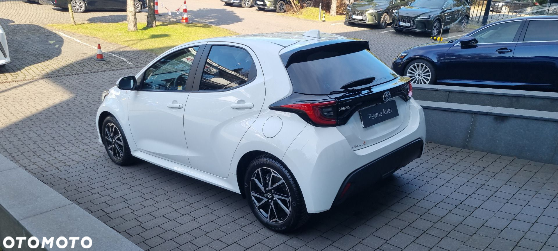 Toyota Yaris - 2
