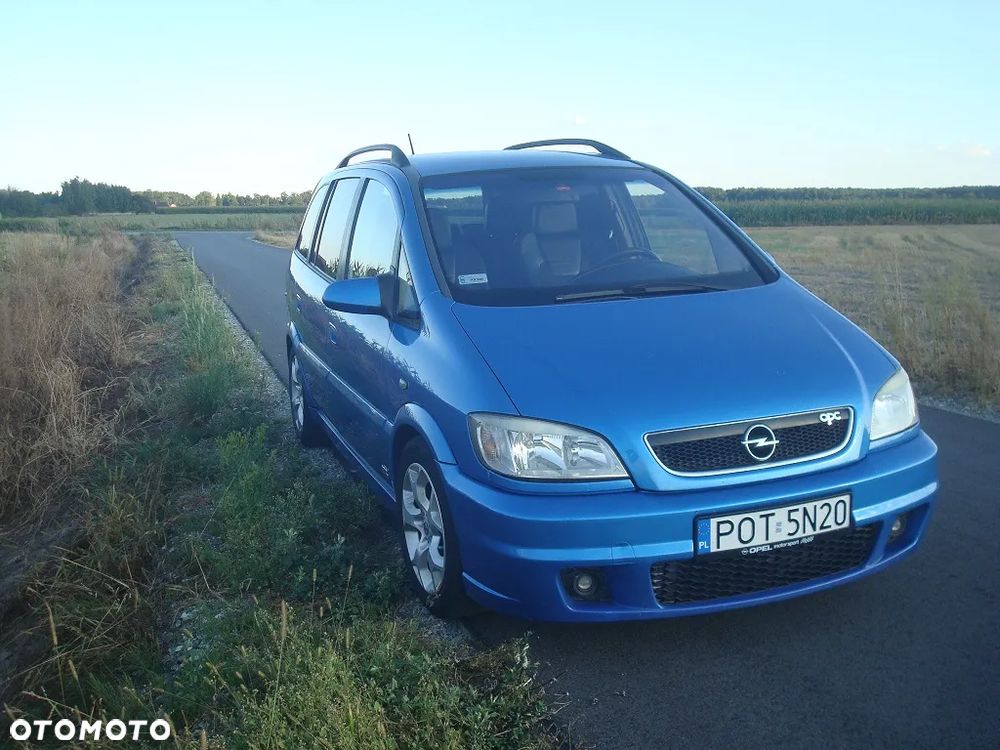 Opel Zafira 2.0 OPC - 2