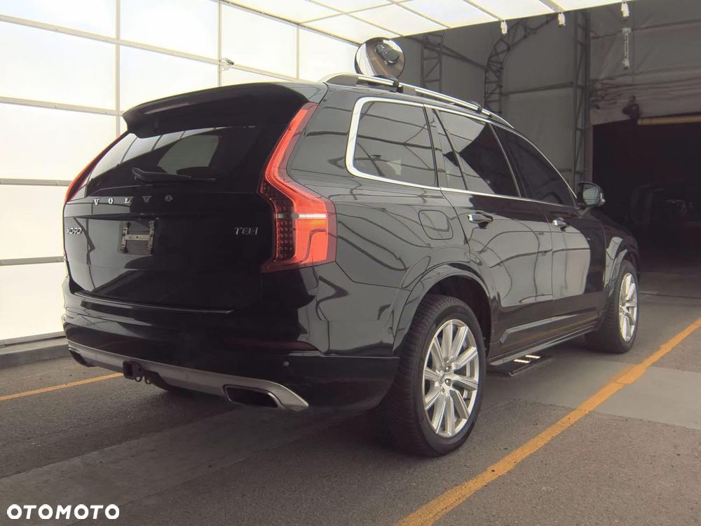 Volvo XC 90 T8 AWD Twin Engine Geartronic Momentum - 6