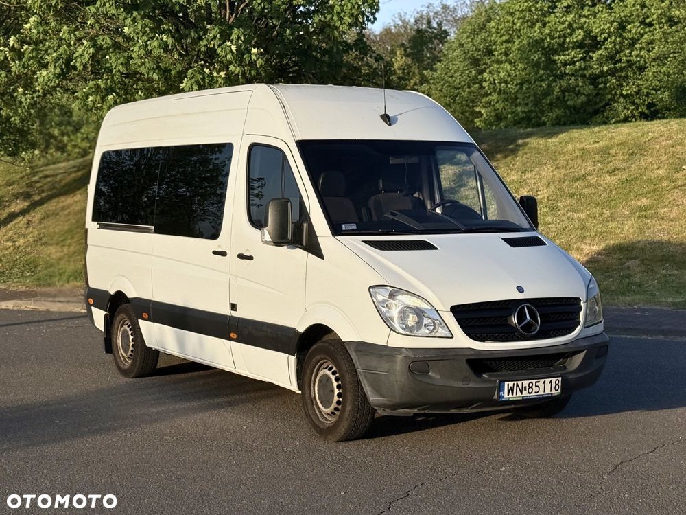 Mercedes-Benz Sprinter - 2