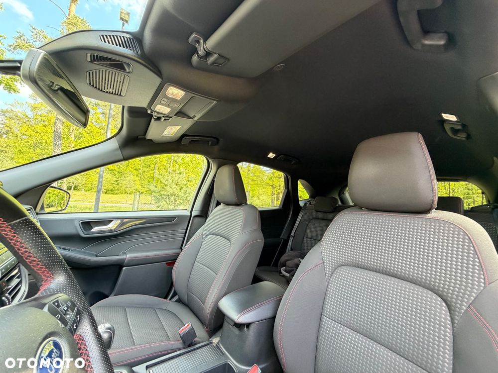 Ford Kuga 2.0 EcoBlue Hybrid ST-LINE - 29