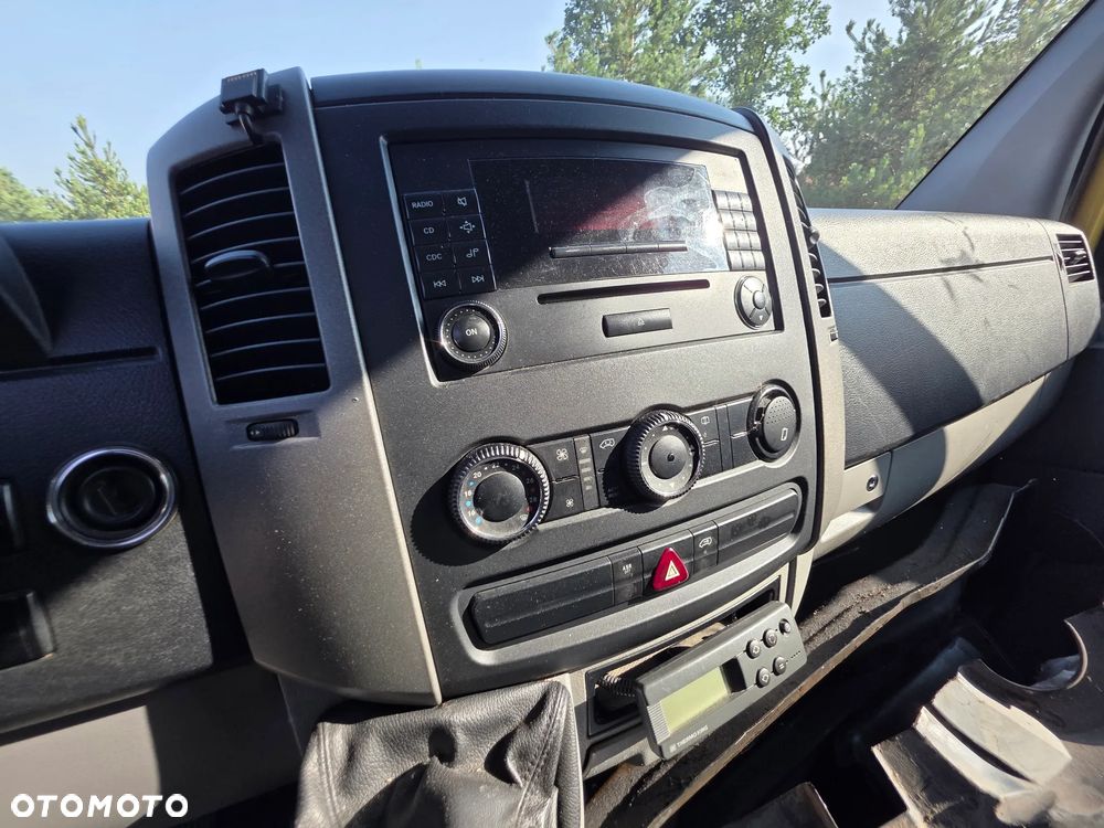 Mercedes-Benz Sprinter 518/418 CDI Chłodnia 3.80 M ! Klima ! Bez Korozji  ! - 9