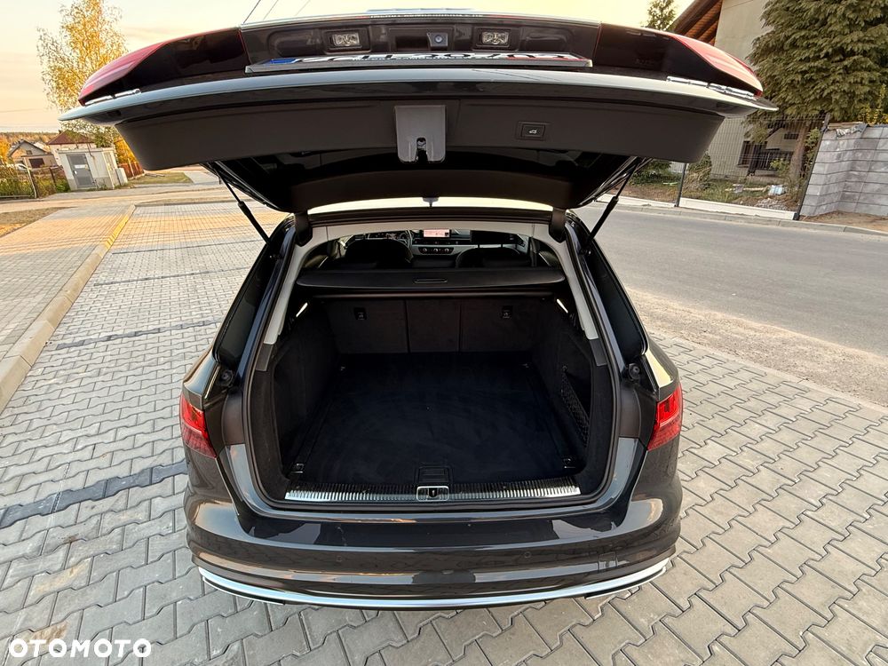 Audi A4 Avant 35 TDI mHEV S tronic - 38