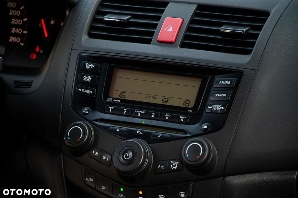 Honda Accord 2.0 Sport - 20