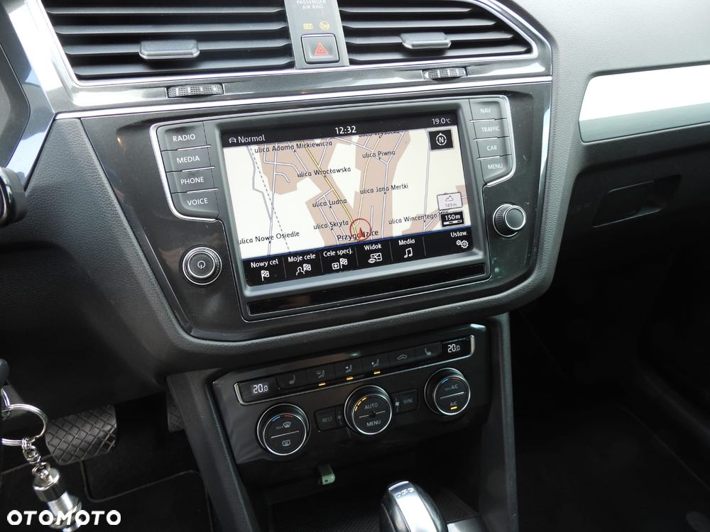 Volkswagen Tiguan 2.0 TDI SCR 4MOTION BlueMotion Technology DSG Cityscape - 13