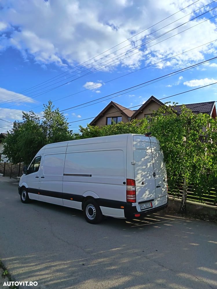 Mercedes-Benz Sprinter - 4