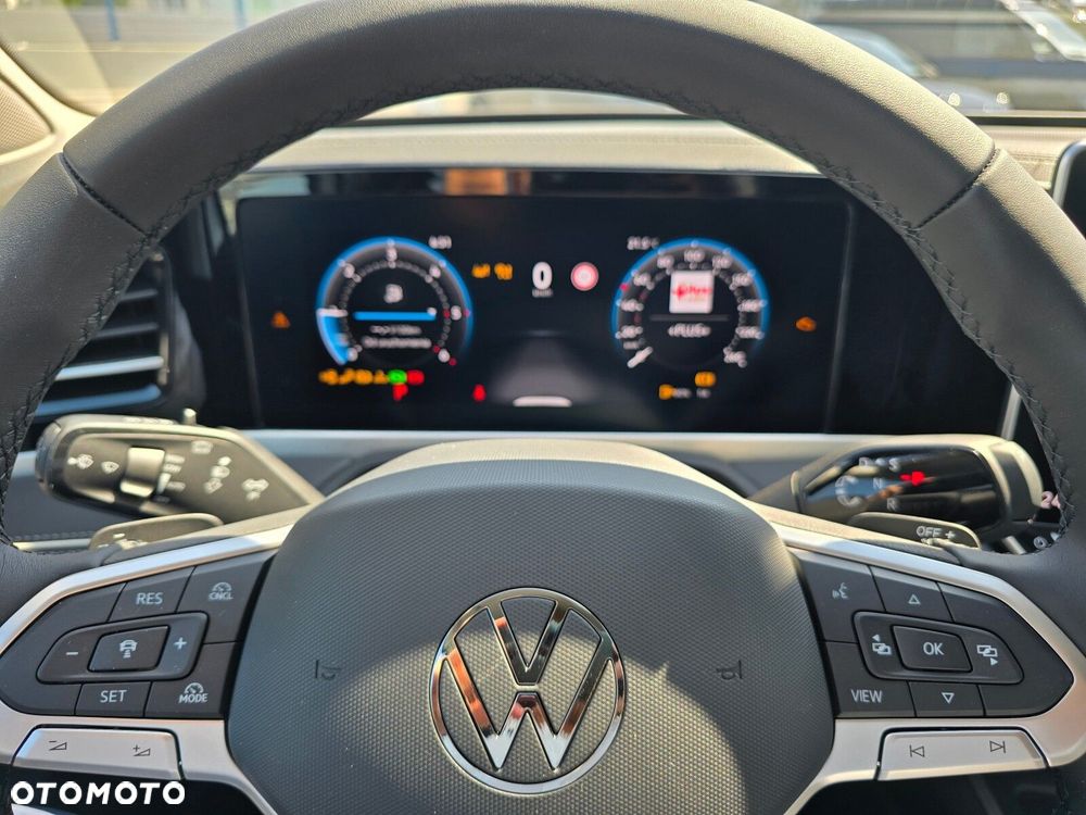 Volkswagen Passat Variant 1.5 TSI ACT mHEV Business Plus DSG - 17