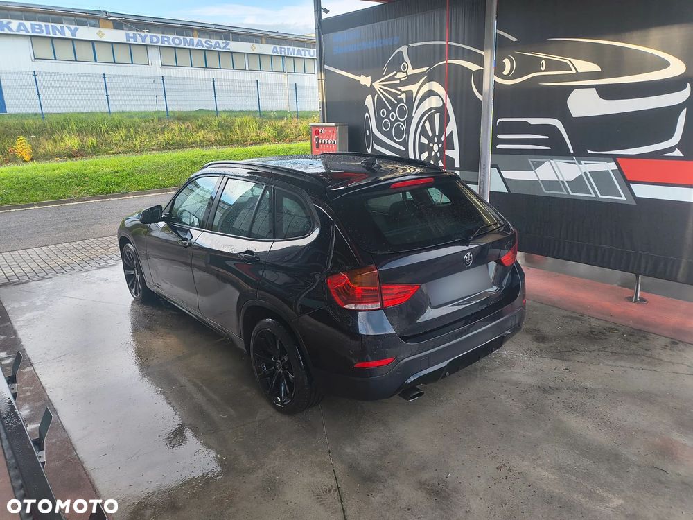 BMW X1 sDrive18d Sport Line - 4