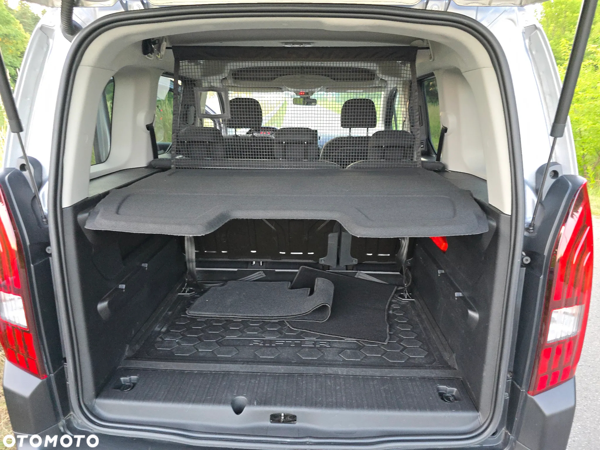 Peugeot Rifter BlueHDI 100 L1 Allure - 22