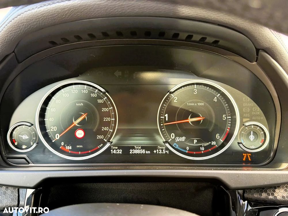 BMW X6 xDrive30d - 11