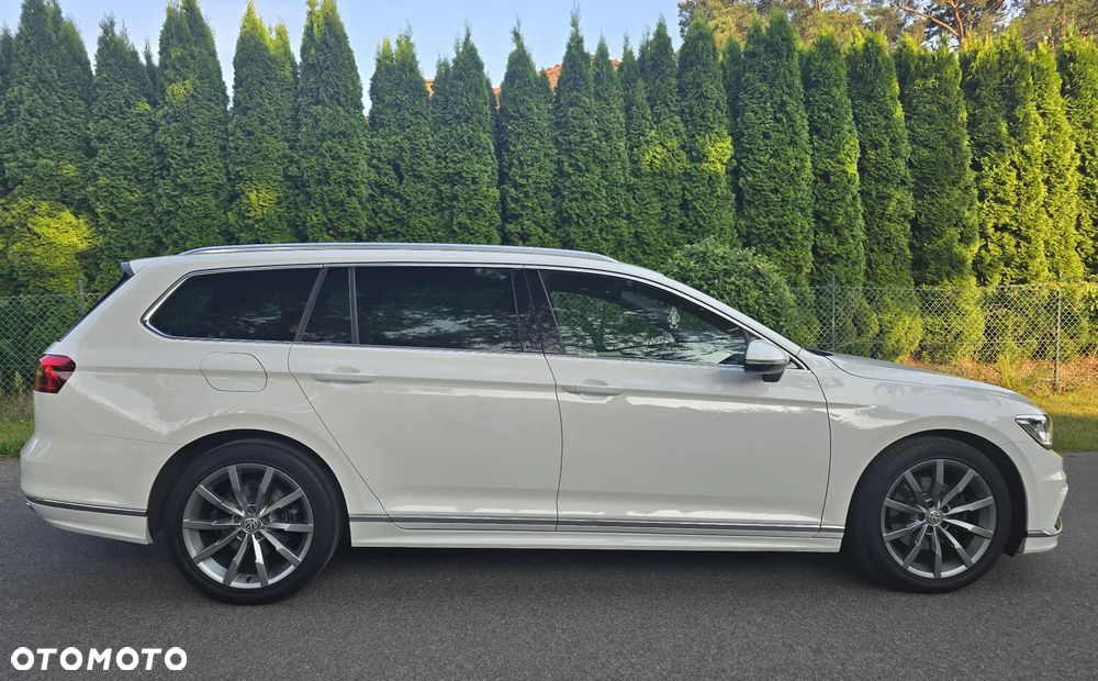 Volkswagen Passat - 33