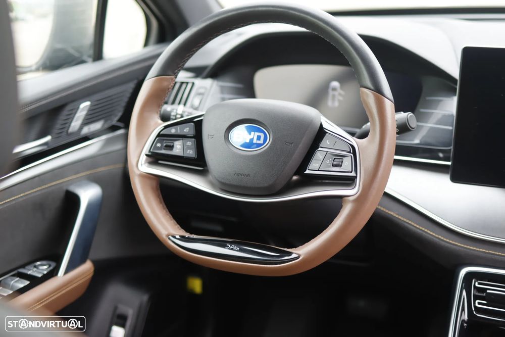 BYD Tang 86.4 kWh AWD Flagship - 14