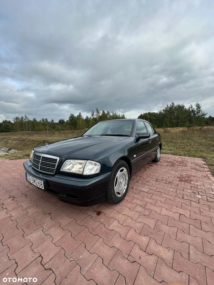 Mercedes-Benz Klasa C 180 Classic - 6