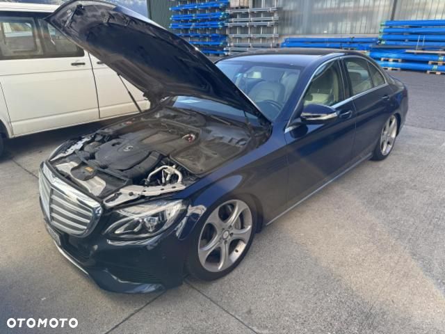 Mercedes-Benz C-Class 2015 photo 2