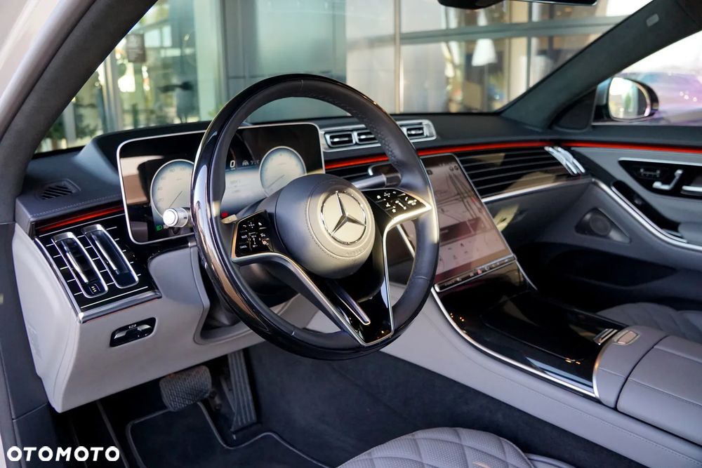 Mercedes-Benz Klasa S 500 4-Matic L 9G-TRONIC - 17