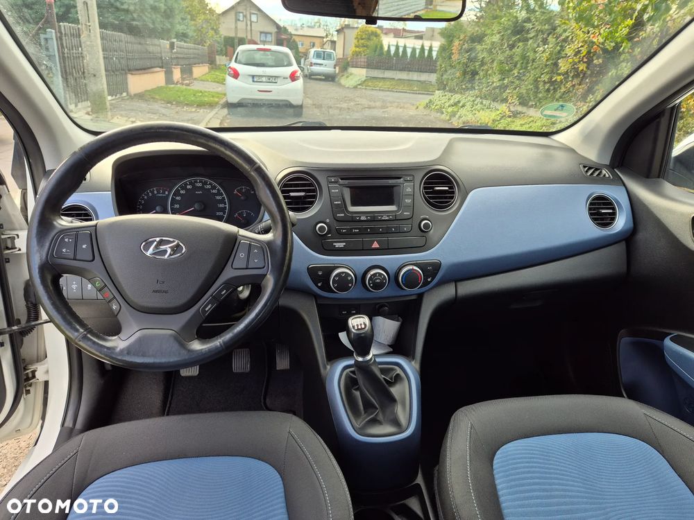 Hyundai i10 - 12