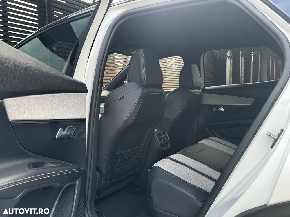 Peugeot 3008 PHEV 225 EAT8 GT - 16