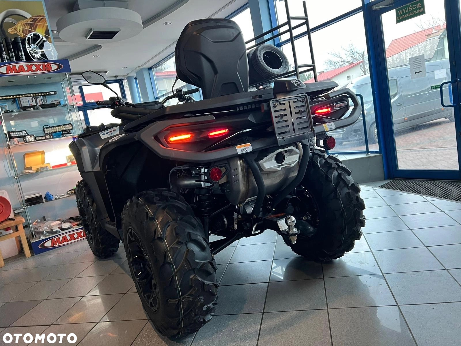 Can-Am Outlander - 5