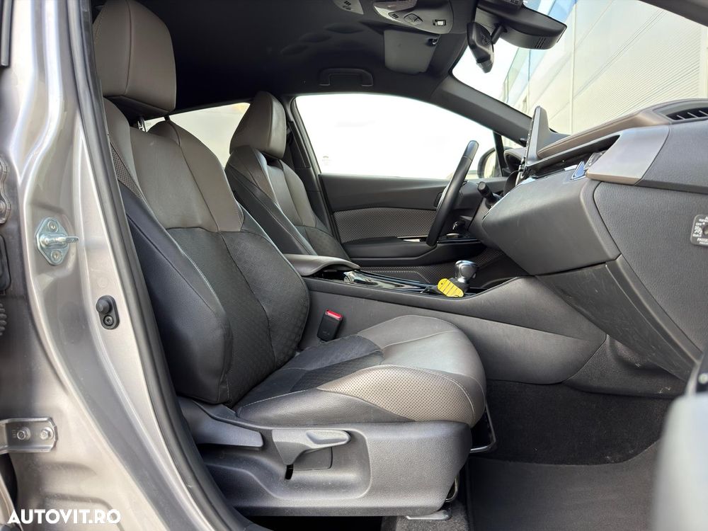 Toyota C-HR 2.0 HSD 184 CP 4x2 CVT Special Edition - 12