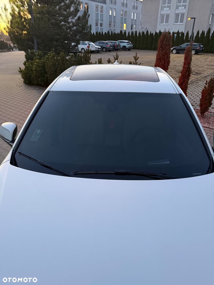 BMW Seria 3 340i M Sport Shadow - 26