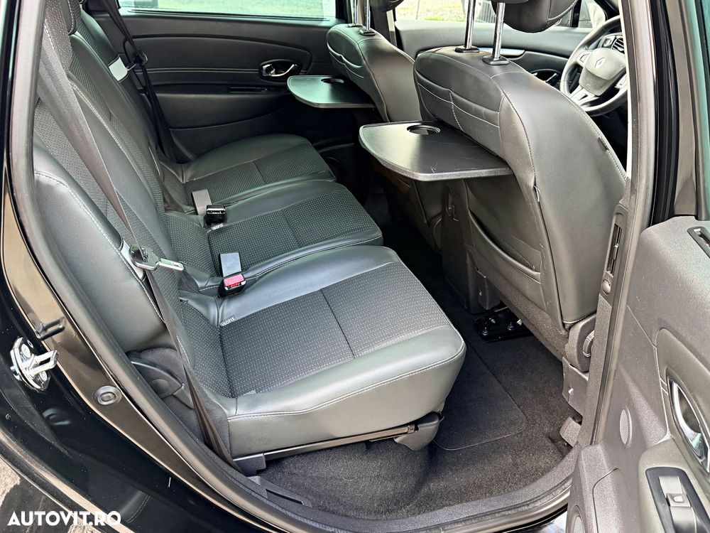 Renault Scenic - 22