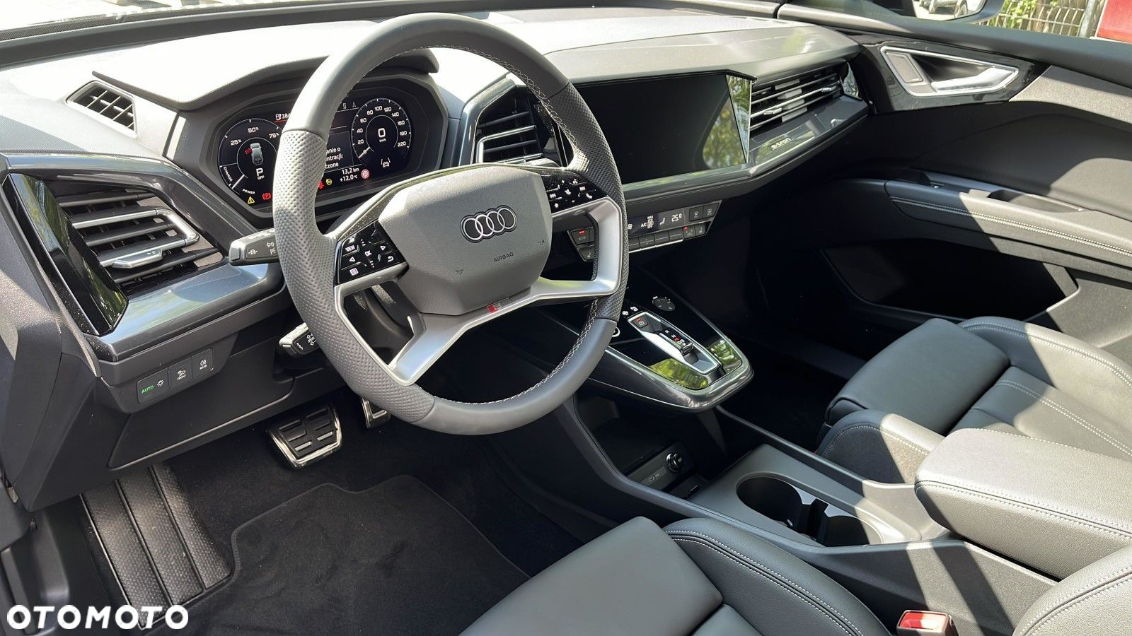 Audi Q4 e-tron - 10