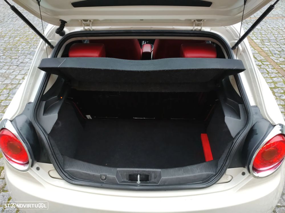 Alfa Romeo MiTo 1.3 JTDM ECO Turismo - 11