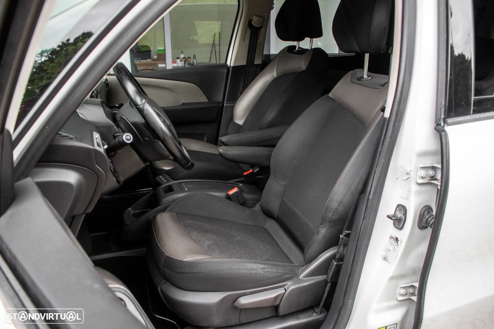 Citroën C4 Spacetourer 1.5 BlueHDi Shine EAT8 - 28