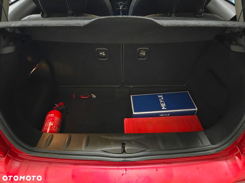 MINI Cooper Standard - 8