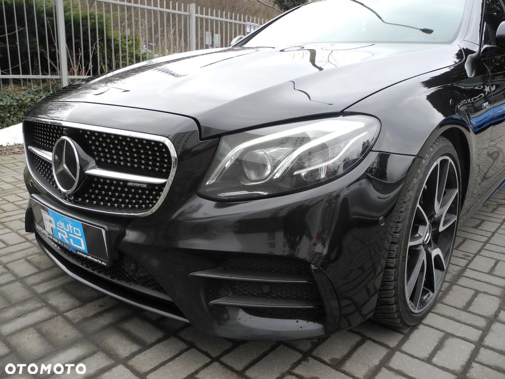 Mercedes-Benz Klasa E - 4